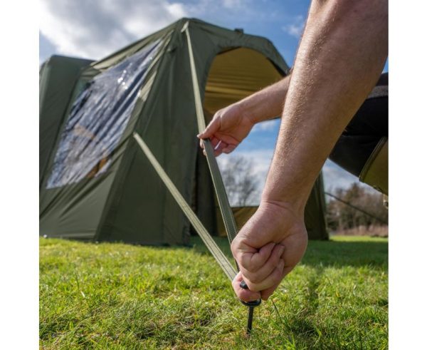 20264.jpg Avid Carp Inflatahouse