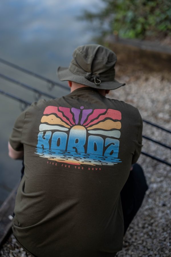 Korda Dawn Vibes Tee Dark Olive
